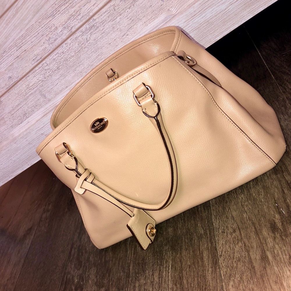 Authentic nude Coach purse/crossbody